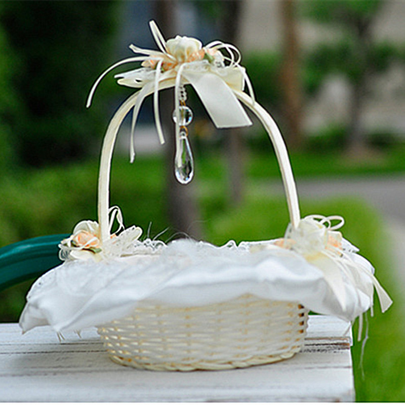 フラワーガールバスケットロマンチックなレースローズウェディン - Flower Girl Basket のレビューと価格