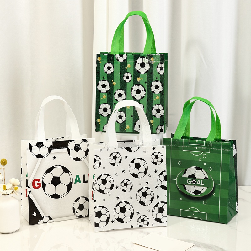 サッカースタイルギフトバッグ4個、サッカー付き不織布トートバ - Wedding Event Supply のレビューと価格