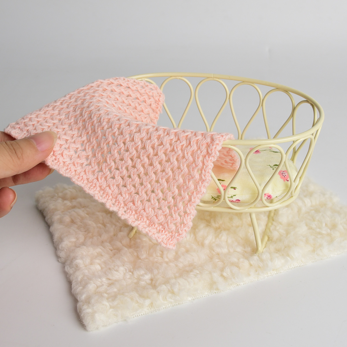 1:12スケールのミニチュアシミュレーション家具、ミニハウス - Wedding Hampers のレビューと価格